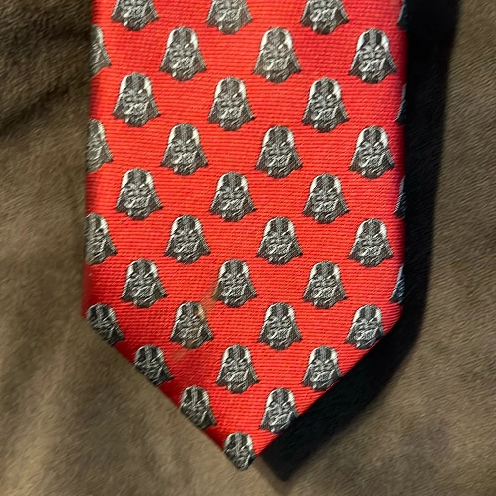 Big boys’ tie Star Wars Darth Vader